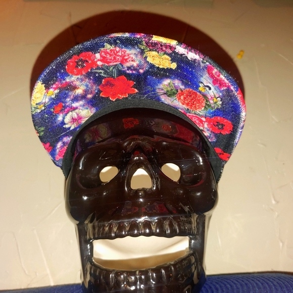 VANS "Galaxy Floral" Black Mesh Flowers Logo Patch Snapback Trucker Baseball Hat - Picture 11 of 15